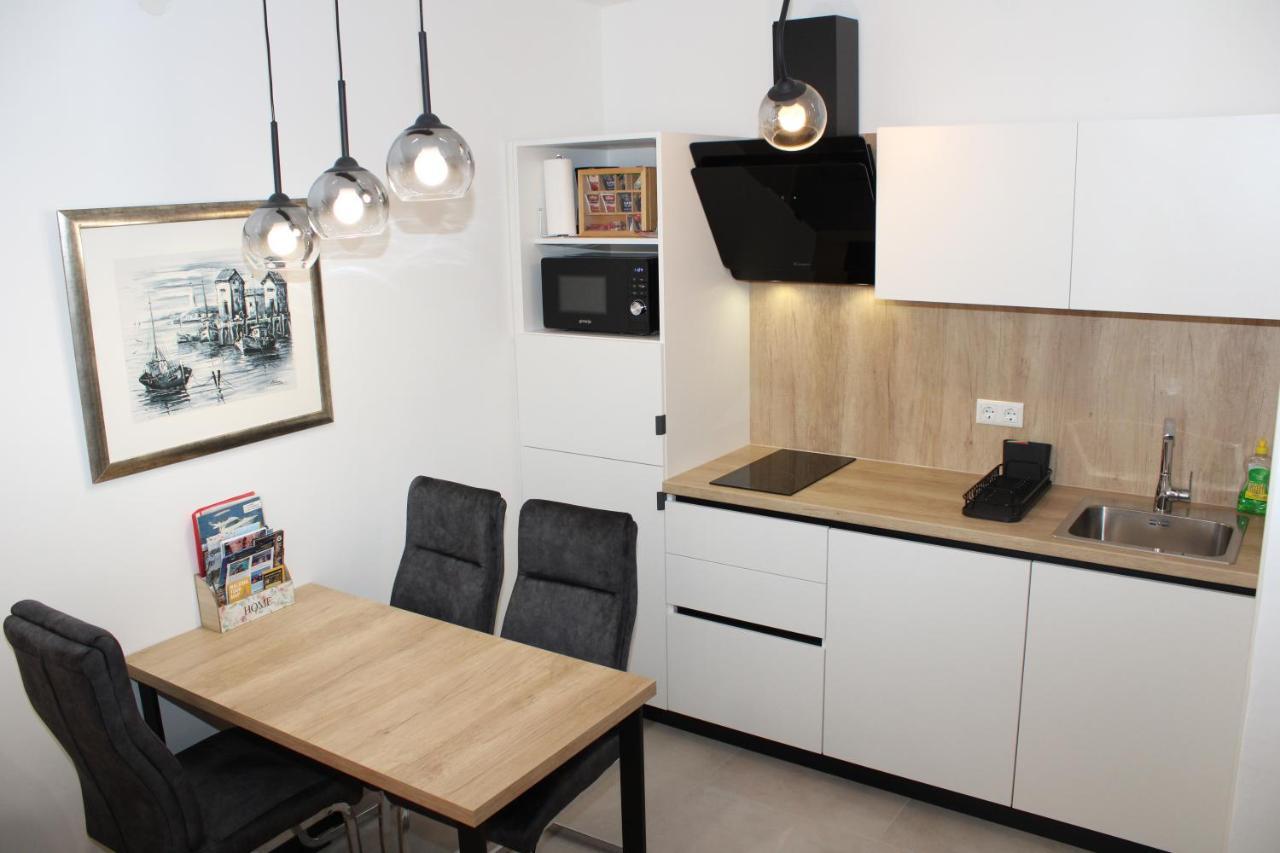 Apartments Lana Сплит Екстериор снимка
