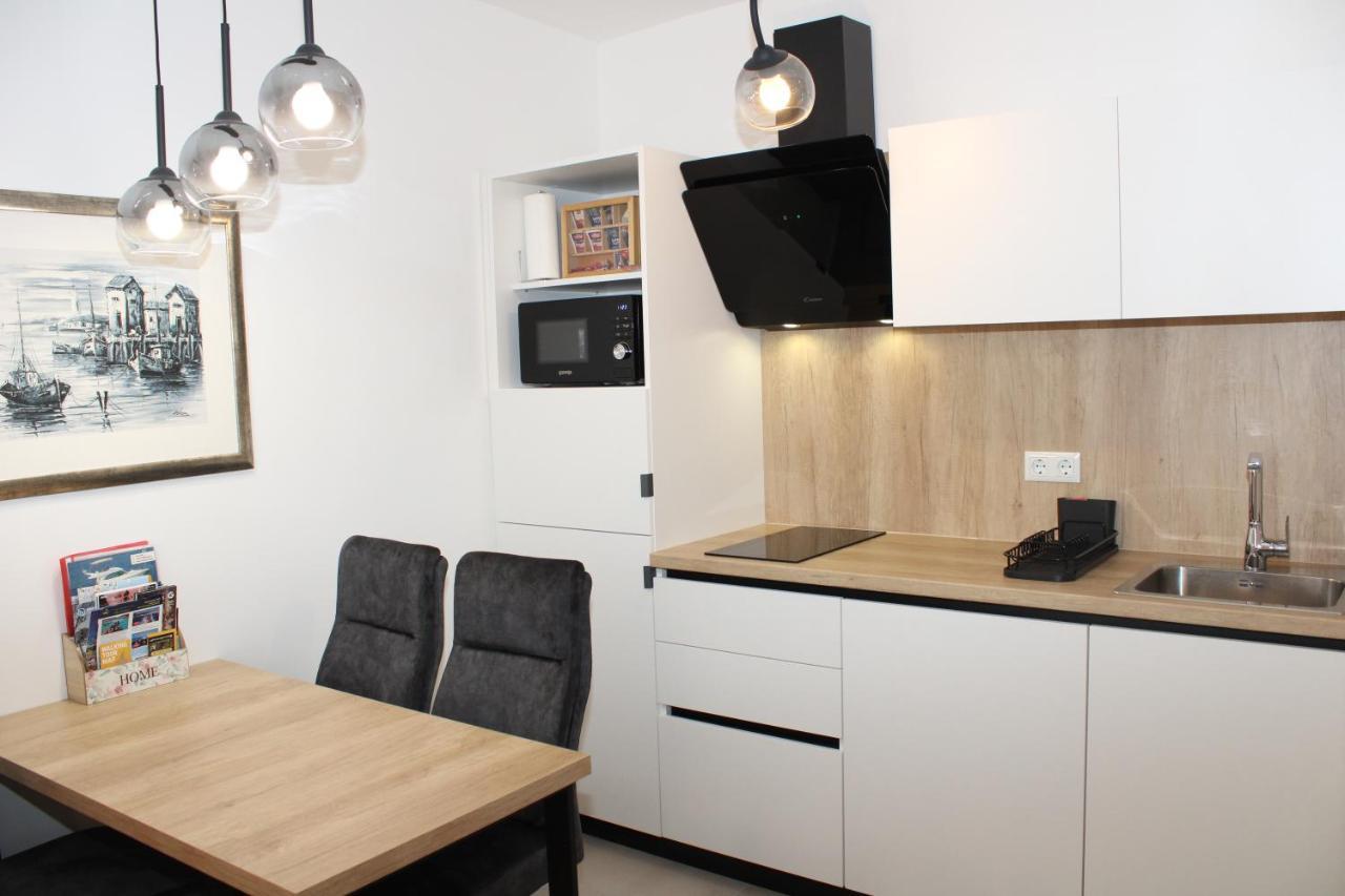 Apartments Lana Сплит Екстериор снимка